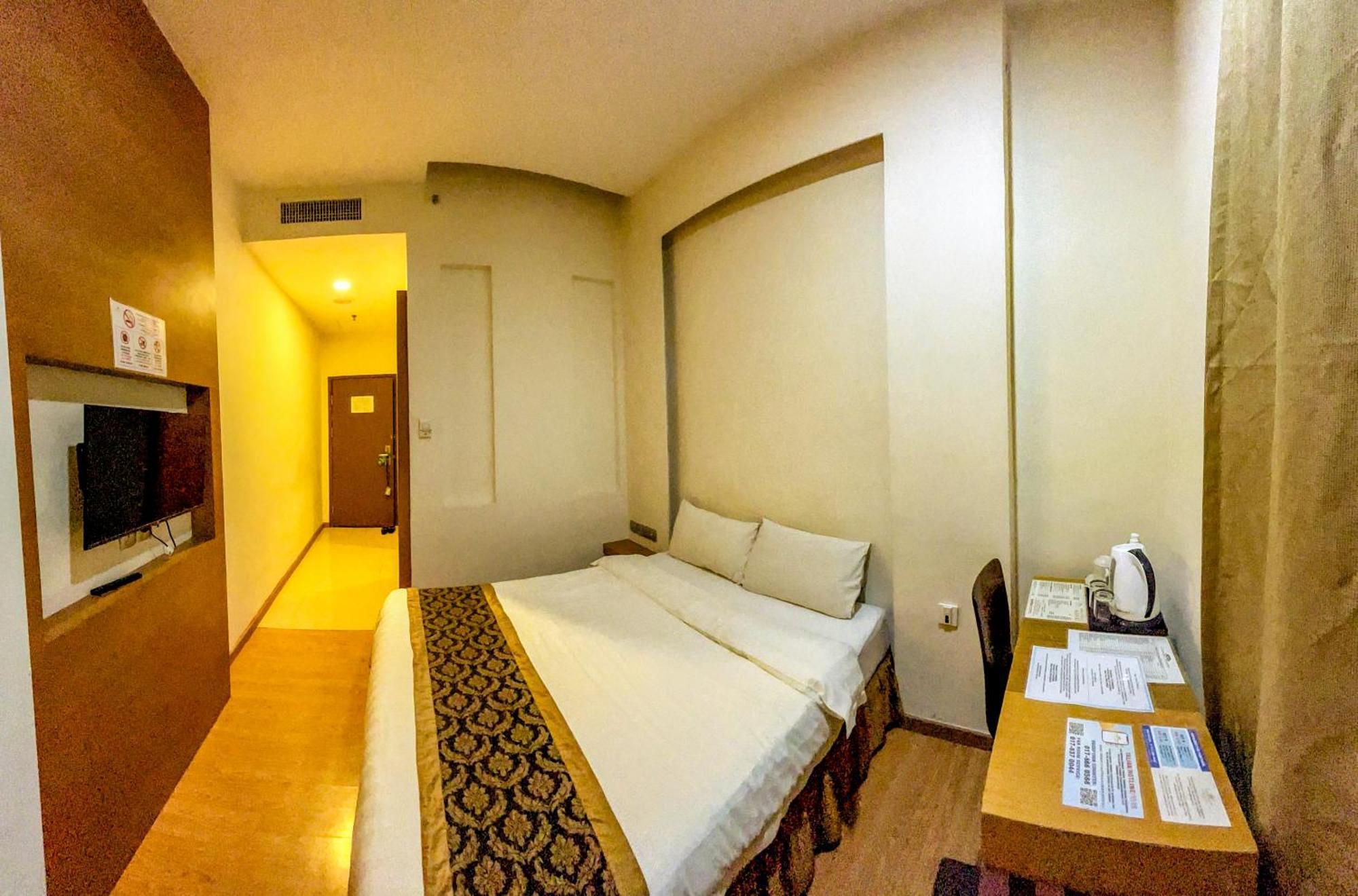 Courtyard Hotel 1Borneo Kota Kinabalu Buitenkant foto