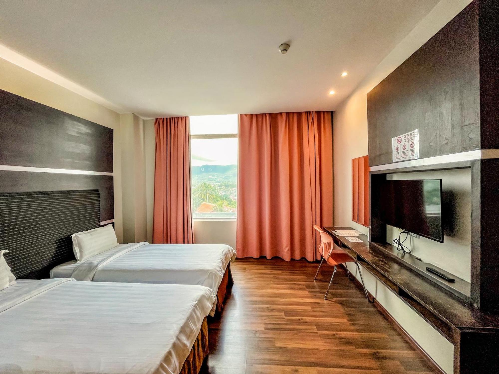 Courtyard Hotel 1Borneo Kota Kinabalu Buitenkant foto