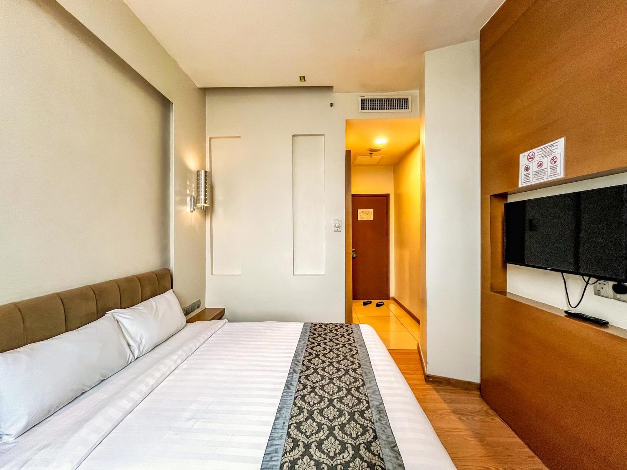 Courtyard Hotel 1Borneo Kota Kinabalu Buitenkant foto